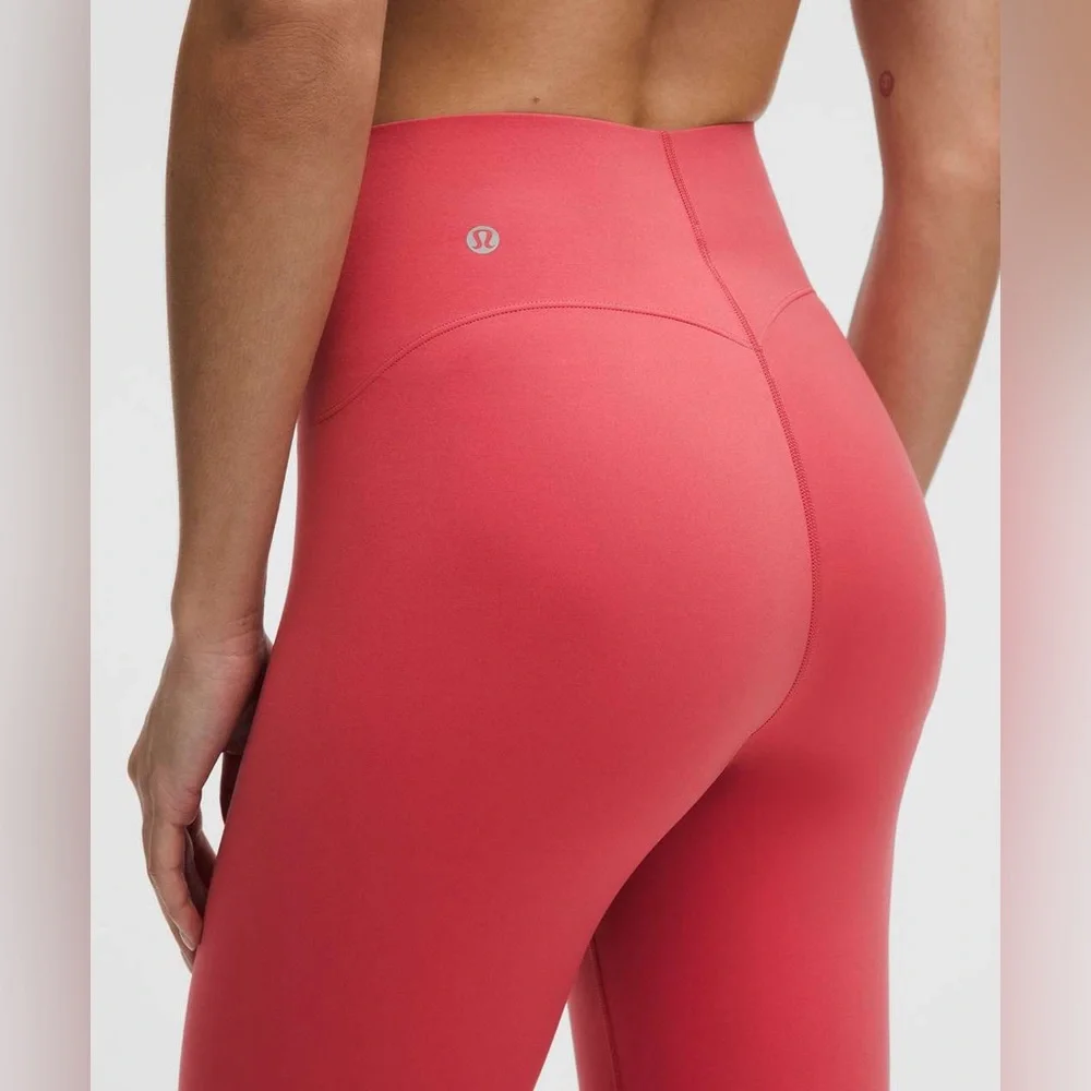 Lululemon Glow Up Super-High-Rise Tight 25" - Picture 1 of 6